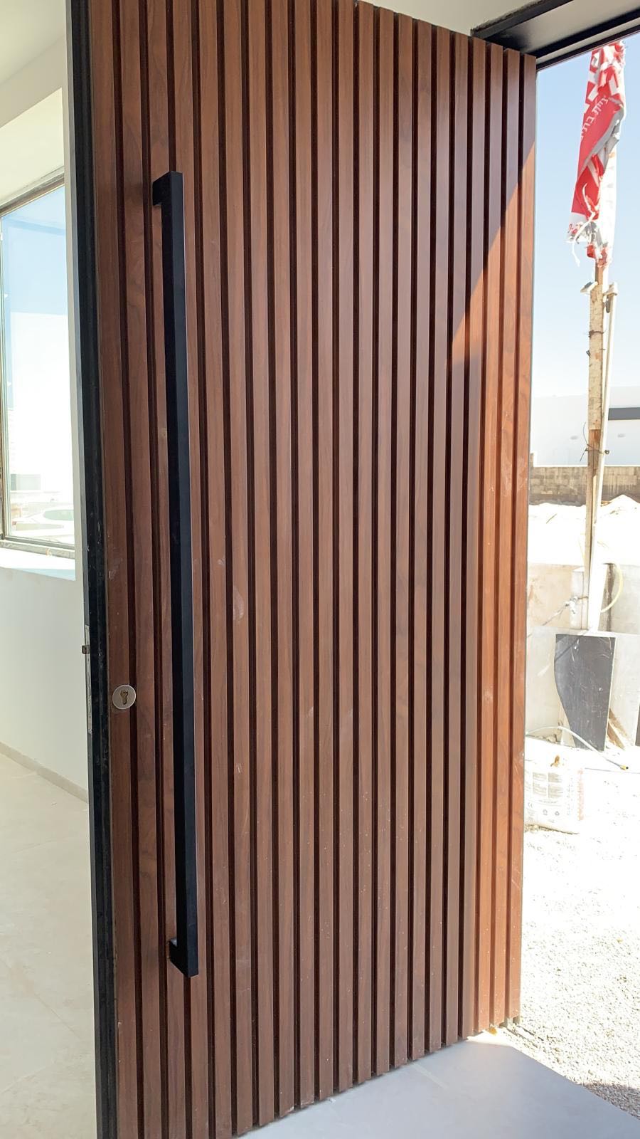 Asaf entrance door.jpg Asaf entrance door.jpg