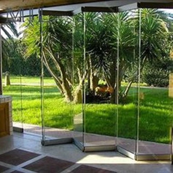 Frameless 10mm Tempered Glass Folding Doors