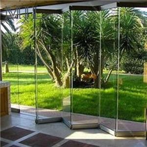 Frameless 10mm Tempered Glass Folding Doors